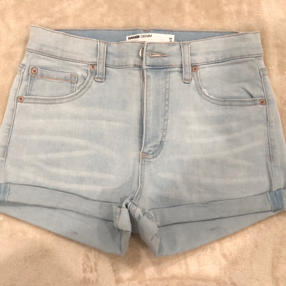 Women’s garage high rise shorts